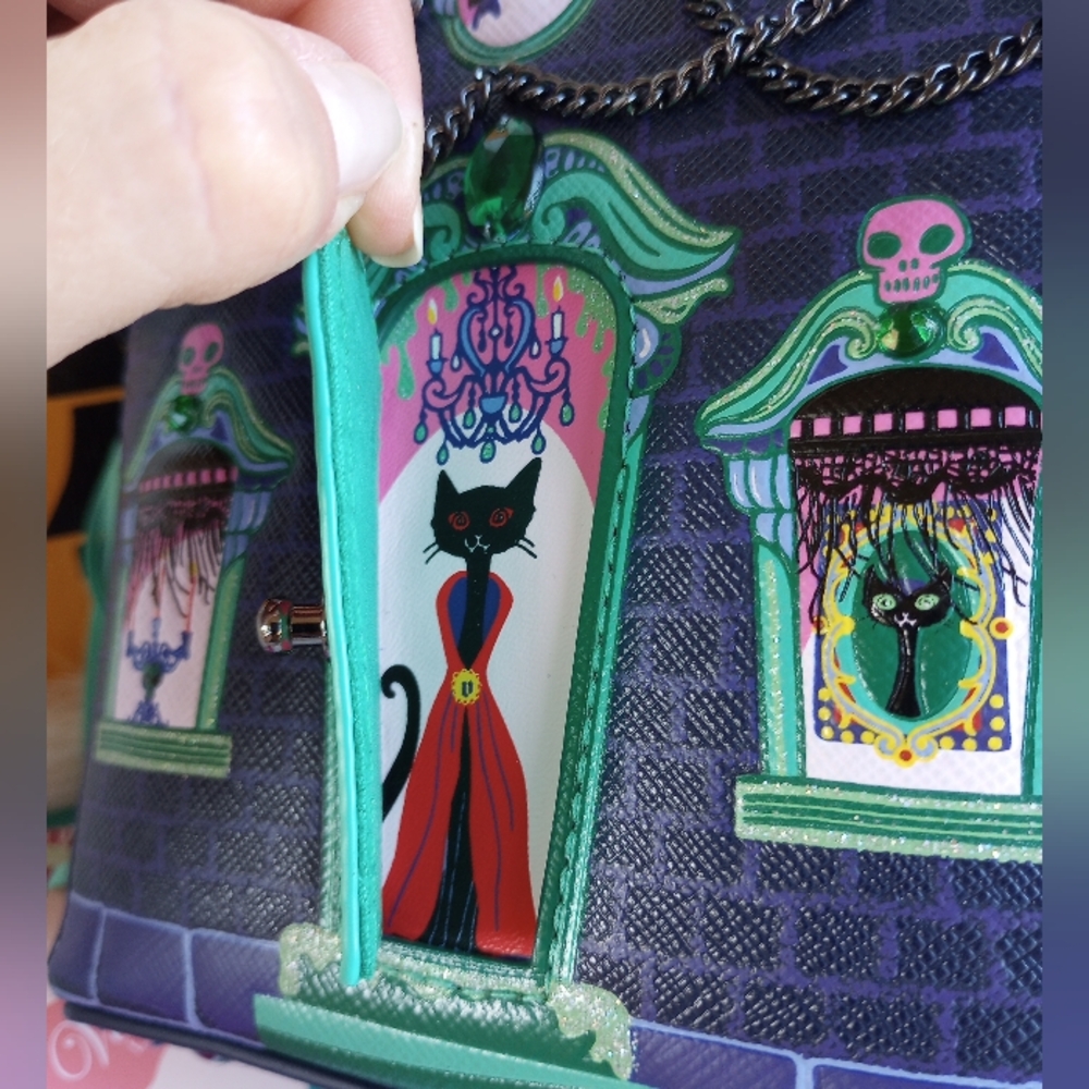 WALLET SOLD Vendula London Hallowee Cat Dracula's Haunted House Bag - Picture 3 of 16
